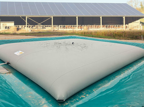 Citerne souple pour le stockage d'engrais liquides azotés ou/et azotés soufrés